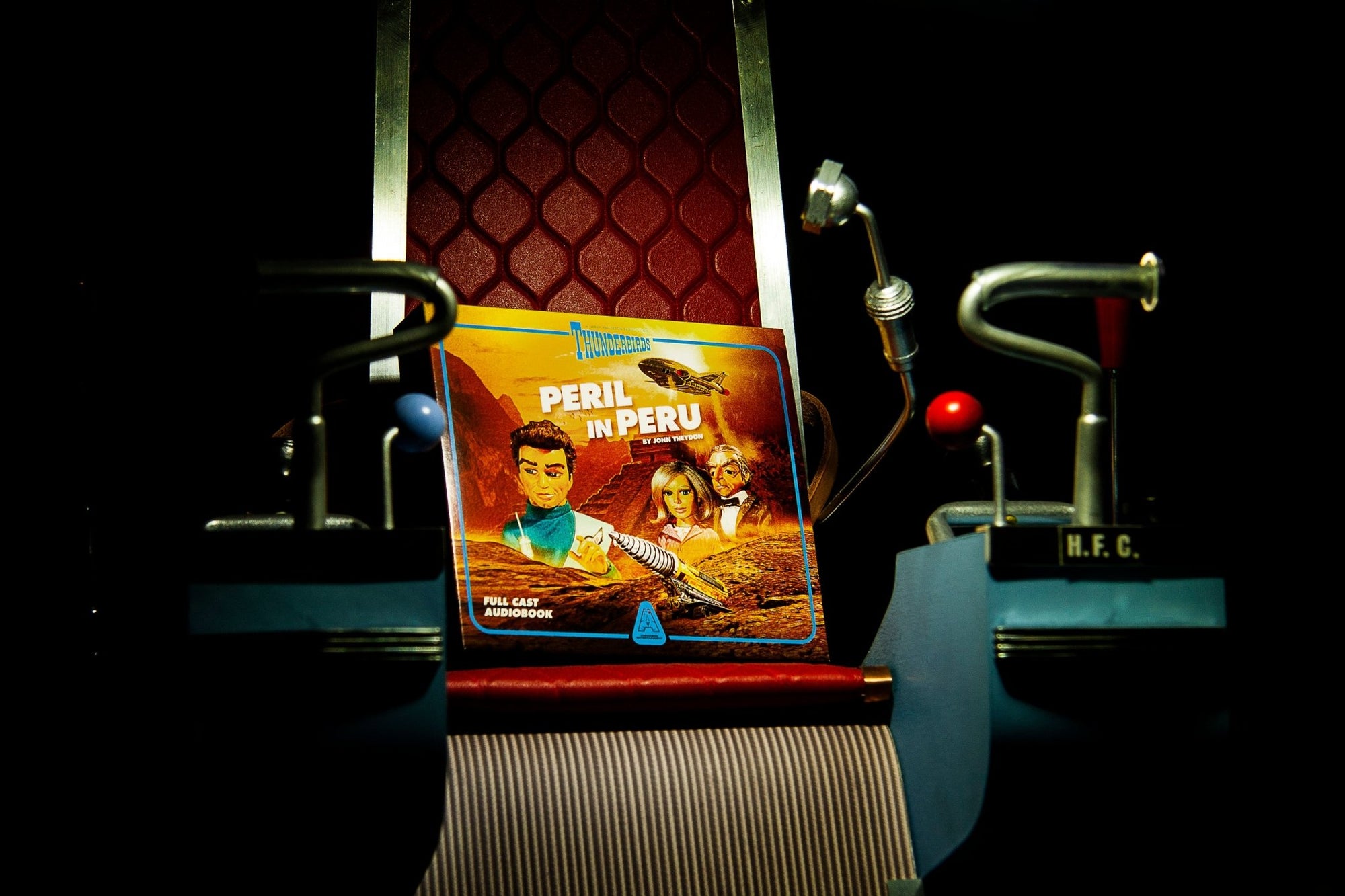 Happy New Year from Anderson Insiders! - The Gerry Anderson Store